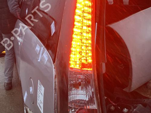 Used Left taillight MITSUBISHI GRANDIS (NA_W) 2.0 DI-D (NA8W) (136 hp) 30649889