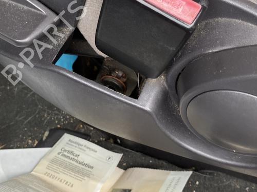 seat-buckle-peugeot-807-eb_-2002-32207925 main image