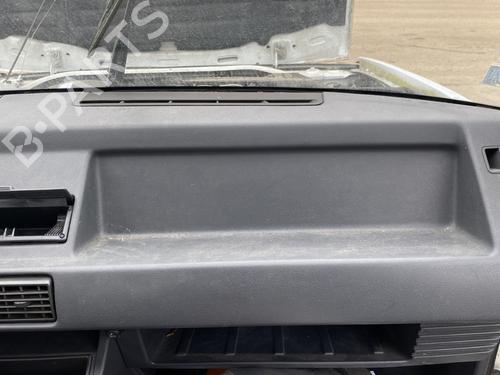 Instrumentbræt Instrumentbræt RENAULT RAPID Box Body/MPV (F40_, G40_) 1.9 D (F40P, F40N, F40E) (64 hp) 25270805 25270805