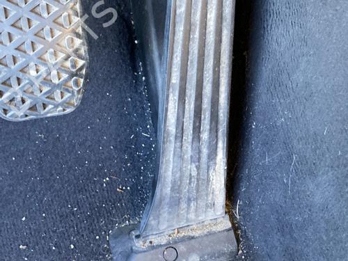 Used Pedal BMW 1 Coupe (E82) 118 d (143 hp) 28965184