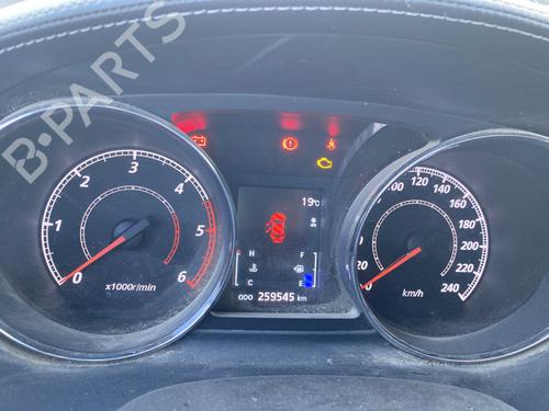 Used Instrument cluster Instrument cluster 32629856 32629856