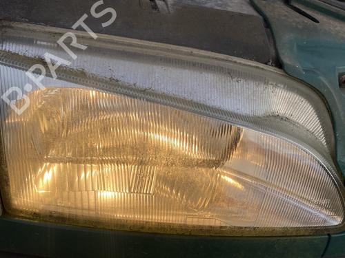 Used Right headlight PEUGEOT PARTNER MPV (5_, G_) 1.4 (75 hp) 31585880