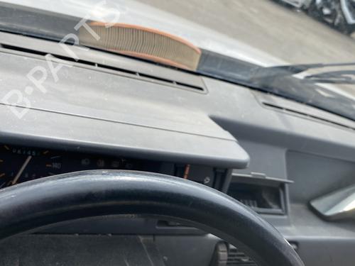 Instrumentbræt Instrumentbræt RENAULT RAPID Box Body/MPV (F40_, G40_) 1.2 (F406, G40A) (55 hp) 28011503 28011503