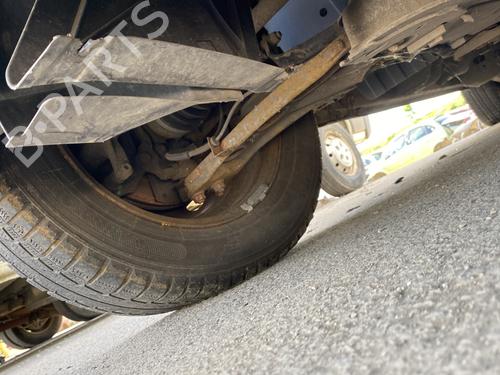 Used Right front steering knuckle Right front steering knuckle RENAULT TRAFIC III Van (FG_) 1.6 dCi 115 (FGMD) (116 hp) 25898582 25898582