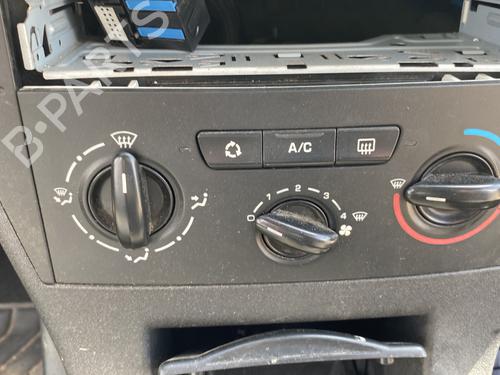 Climate control CITROËN C4 Coupe (LA_) 1.6 HDi | BP27699753I5 - Image 2