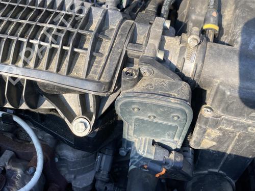 Used Throttle body Throttle body PEUGEOT 208 I (CA_, CC_) 1.2 VTI 82 (82 hp) 33553876 33553876