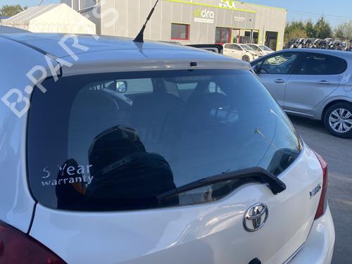 tailgate-toyota-yaris-_p9_-2005-2006-2007-2008-2009-2010-2011-2012-2013-2014-33553806 main image