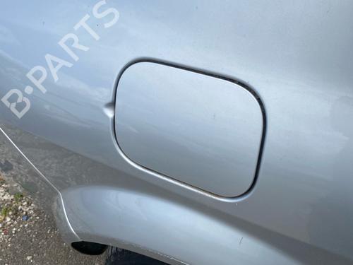 fuel-flap-renault-megane-ii-saloon-lm01_-2003-36371976 main image