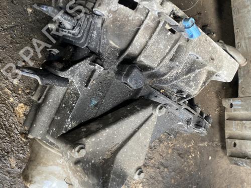 Used Gearbox RENAULT SCÉNIC I MPV (JA0/1_, FA0_) 1.6 (JA00, JA16, JA15, JA19, JA1V, JA2B, JA2C, JA0B,... (107 hp) 31803258