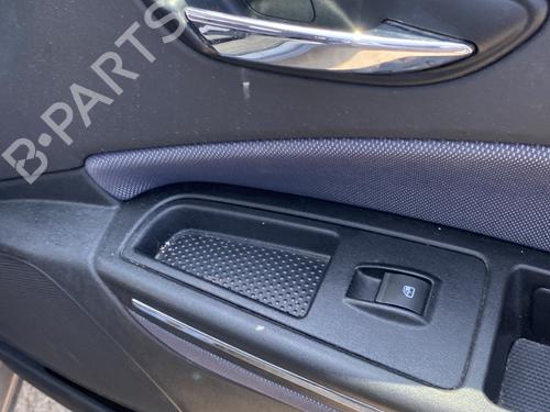 Used Front right panel Front right panel FIAT BRAVO II (198_) 1.6 D Multijet (198AXL1B) (120 hp) 26557516 26557516