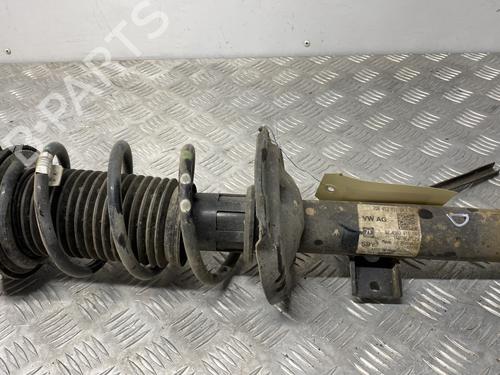 Used Right front shock absorber Right front shock absorber VW POLO VI (AW1, BZ1, AE1) 1.0 (65 hp) 26429689 26429689