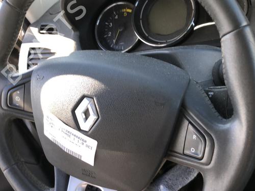 Used Steering wheel RENAULT MEGANE III Hatchback (BZ0/1_, B3_) 1.9 dCi (BZ0N, BZ0J) (131 hp) 20660238
