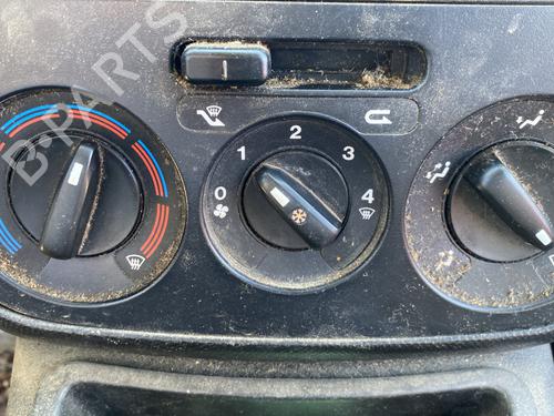 Climate control CITROËN NEMO Box Body/MPV (AA_) 1.3 HDi 75 | BP33553774I5 - Image 3