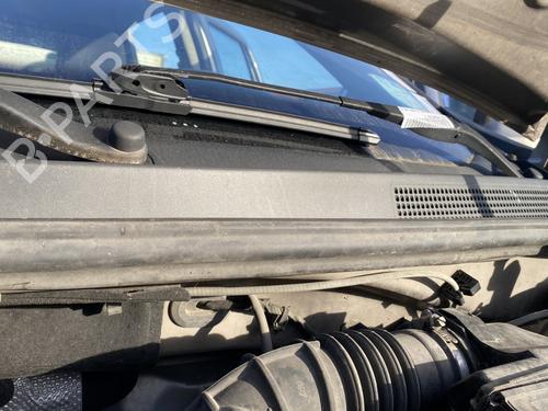 Used Front wipers mechanism Front wipers mechanism DACIA LOGAN MCV II TCe 90 (K8M1, K8MA, K8AC) (90 hp) 31041412 31041412