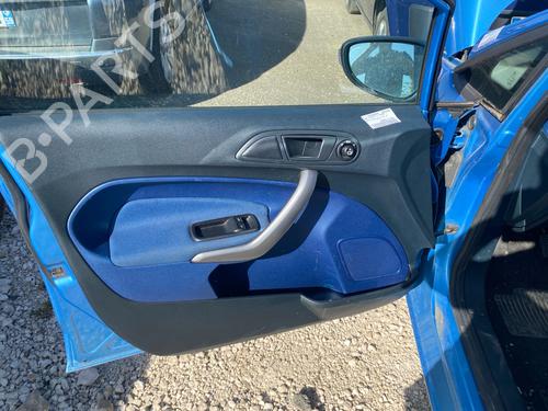 Used Front left panel Front left panel 36786538 36786538