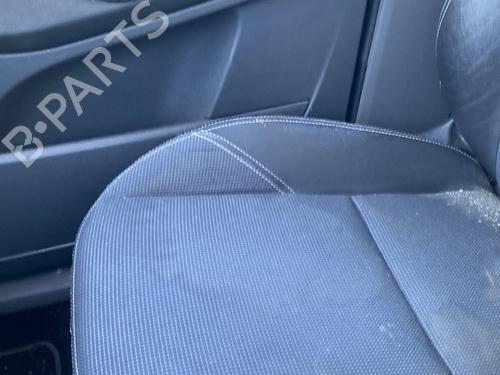 Used Right front seat Right front seat FORD C-MAX (DM2) 2.0 TDCi (136 hp) 32680727 32680727