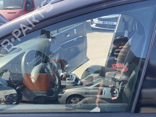 Front left door window PEUGEOT 5008 (0U_, 0E_) 2.0 HDi 150 / BlueHDi 150 | BP26743773C18 