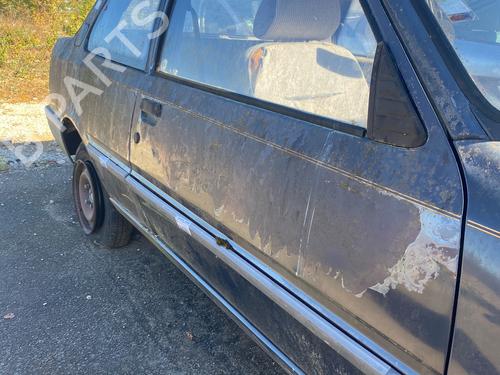 Used Right front door Right front door PEUGEOT 309 I (10C, 10A) 1.3 (64 hp) 39994002 39994002