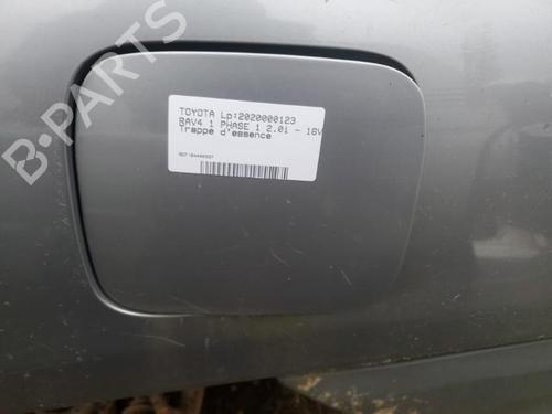 Used Fuel flap TOYOTA RAV 4 I (_A1_) 2.0 4WD (SXA10, SXA11) (129 hp) 22118413