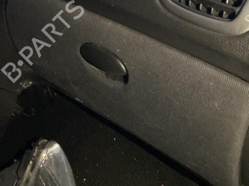 Used Glove box PEUGEOT 206 SW (2E/K) 1.4 HDi (68 hp) 30552157