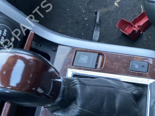 Gearknop SUZUKI GRAND VITARA II (JT, TE, TD) 1.9 DDiS All-wheel Drive (JT419, TD44, JB419WD, JB419XD,... (129 hp) 31908927