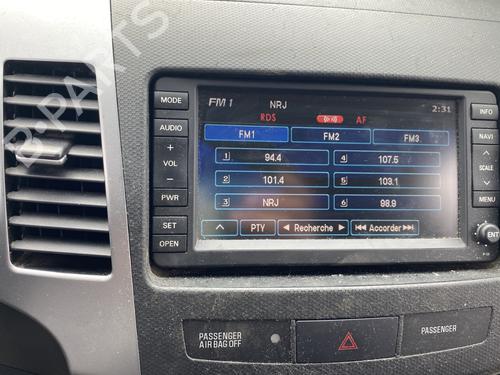 Used Display monitor Display monitor PEUGEOT 4007 (VU_, VV_) 2.2 HDi (156 hp) 33170862 33170862