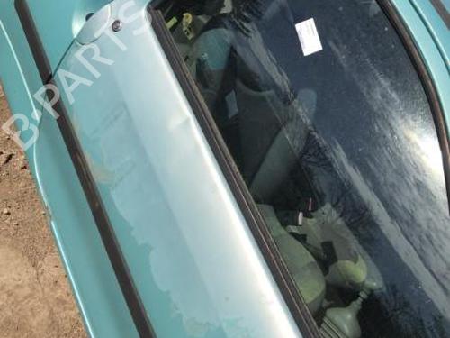 Used Right front door Right front door 22119080 22119080