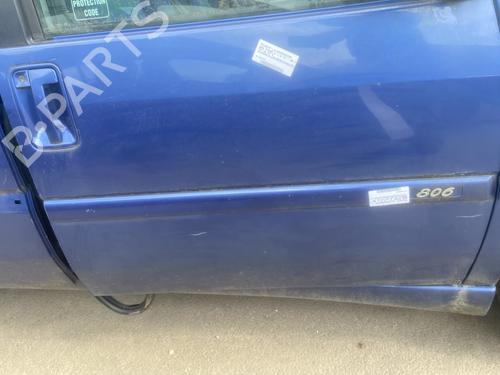 Door moulding trim PEUGEOT 806 (221) 1.9 TD 8545R2