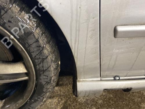 Used Left front fenders SEAT LEON (1M1) 1.9 TDI (150 hp) 21487947