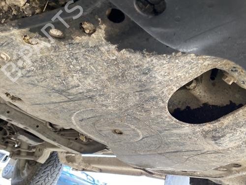 Used Underbody protection Underbody protection TOYOTA LAND CRUISER 90 (_J9_) [1995-2003] 33701624 33701624