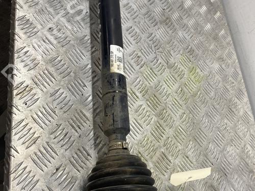 Drivaksel fortil Højre AUDI A3 Sportback (8VA, 8VF) 30 TDI | BP22787575M39 