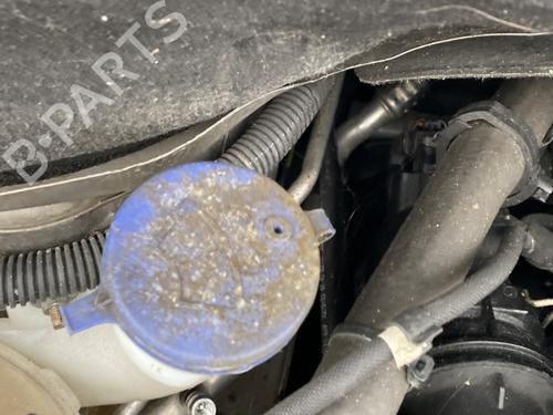 Used Windscreen washer tank Windscreen washer tank PEUGEOT 2008 I (CU_) 1.2 THP 110 / PureTech 110 (110 hp) 31129153 31129153
