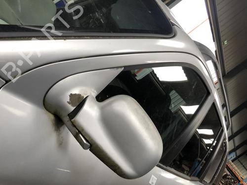 Used Left front door HYUNDAI SANTA FÉ I (SM) 2.0 CRDi (113 hp) 19914483