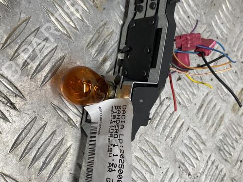 lamp-holder-dacia-sandero-2008-26028033 main image