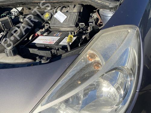Used Left headlight RENAULT CLIO III (BR0/1, CR0/1) 1.5 dCi (BR17, CR17) (86 hp) 28965262