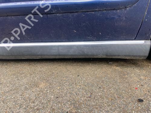 Used Right sideskirt Right sideskirt CITROËN C5 I (DC_) 2.2 HDi (DC4HXB, DC4HXE) (133 hp) 40494238 40494238