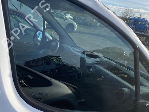 front-right-door-window-citroen-berlingo-box-bodympv-b9-2008-32082821 main image