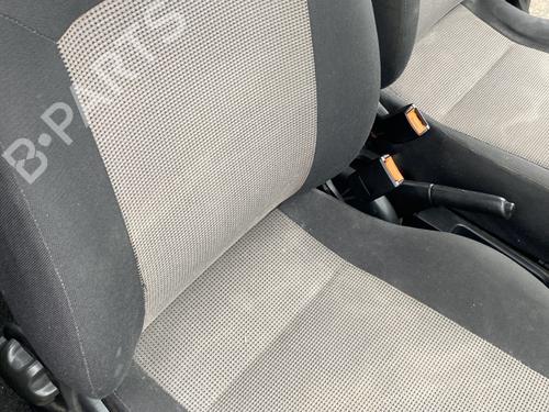 Right front seat OPEL AGILA A (H00) 1.2 16V Twinport (F68) | BP24345780C16 - Image 2