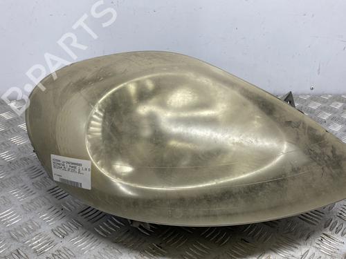Right headlight NISSAN PRIMASTAR Van (X83) 1.9 dCi 100 | BP22536366C29