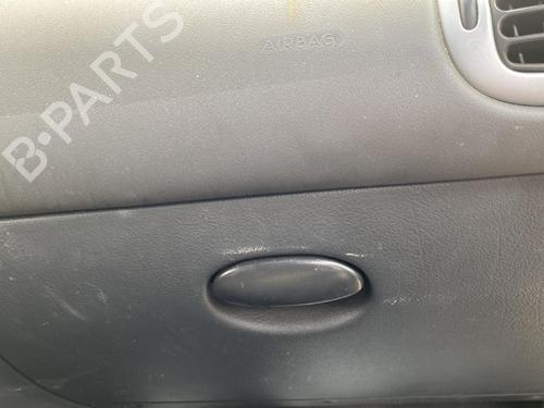 Used Glove box CITROËN XSARA PICASSO (N68) 1.6 HDi (90 hp) 26221669