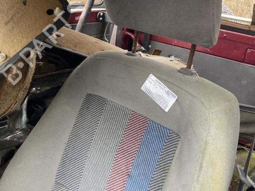 Used Left front seat Left front seat DAIHATSU FEROZA Soft Top (F300) 1.6 i 16V (95 hp) 33054509 33054509