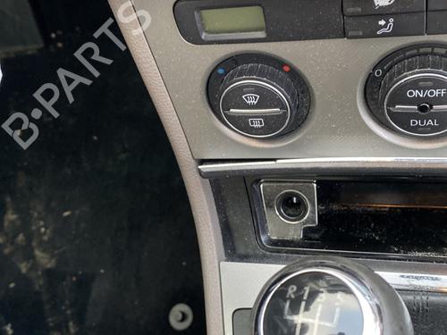 Gear lever VW PASSAT B6 Variant (3C5) 1.9 TDI | BP22358412M90 