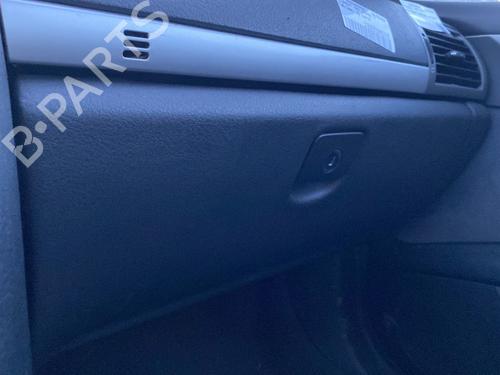 glove-box-peugeot-407-6d_-2004-2005-2006-2007-2008-2009-2010-2011-32030856 main image