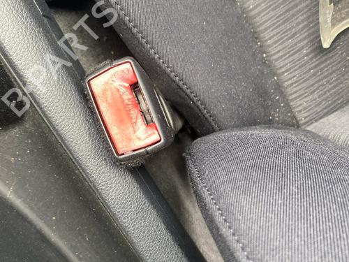Seat buckle BMW 1 (E87) 118 d | BP36756030I32 - Image 2
