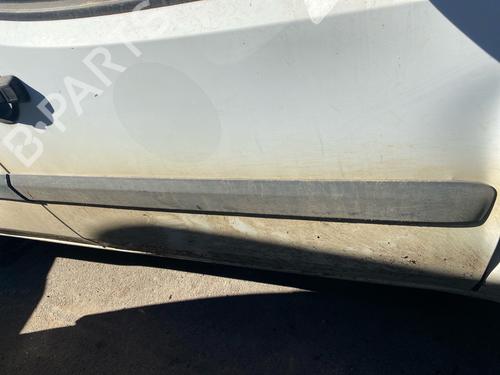 door-moulding-trim-fiat-doblo-box-bodympv-223_-2000-39485970 main image