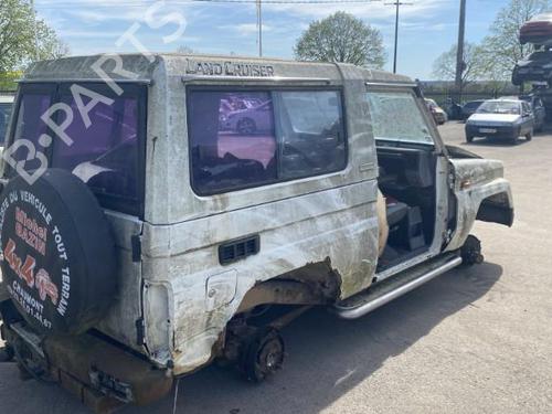Used Parts TOYOTA LAND CRUISER (_J7_, _JL7_) 2.4 TD (LJ70_, LJ73_, LJ70RV) 2019466