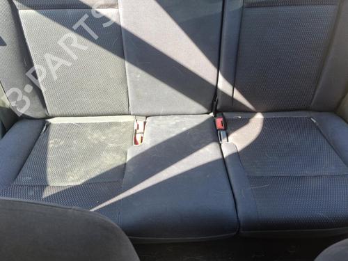 Used Rear seat RENAULT CLIO III (BR0/1, CR0/1) 1.5 dCi (BR17, CR17) (86 hp) 22113291
