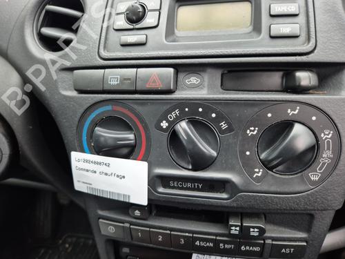 Used Climate control TOYOTA YARIS (_P1_) 1.0 (SCP10_, SCP10R) (65 hp) 21260010