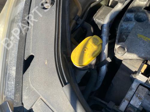Used Windscreen washer tank Windscreen washer tank RENAULT SCÉNIC II (JM0/1_) 1.9 dCi (JM0G, JM12, JM1G, JM2C) (120 hp) 39729892 39729892
