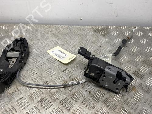 Højre fortil lås PEUGEOT 208 II (UB_, UP_, UW_, UJ_) 1.2 PureTech 100 (101 hp) 27271190